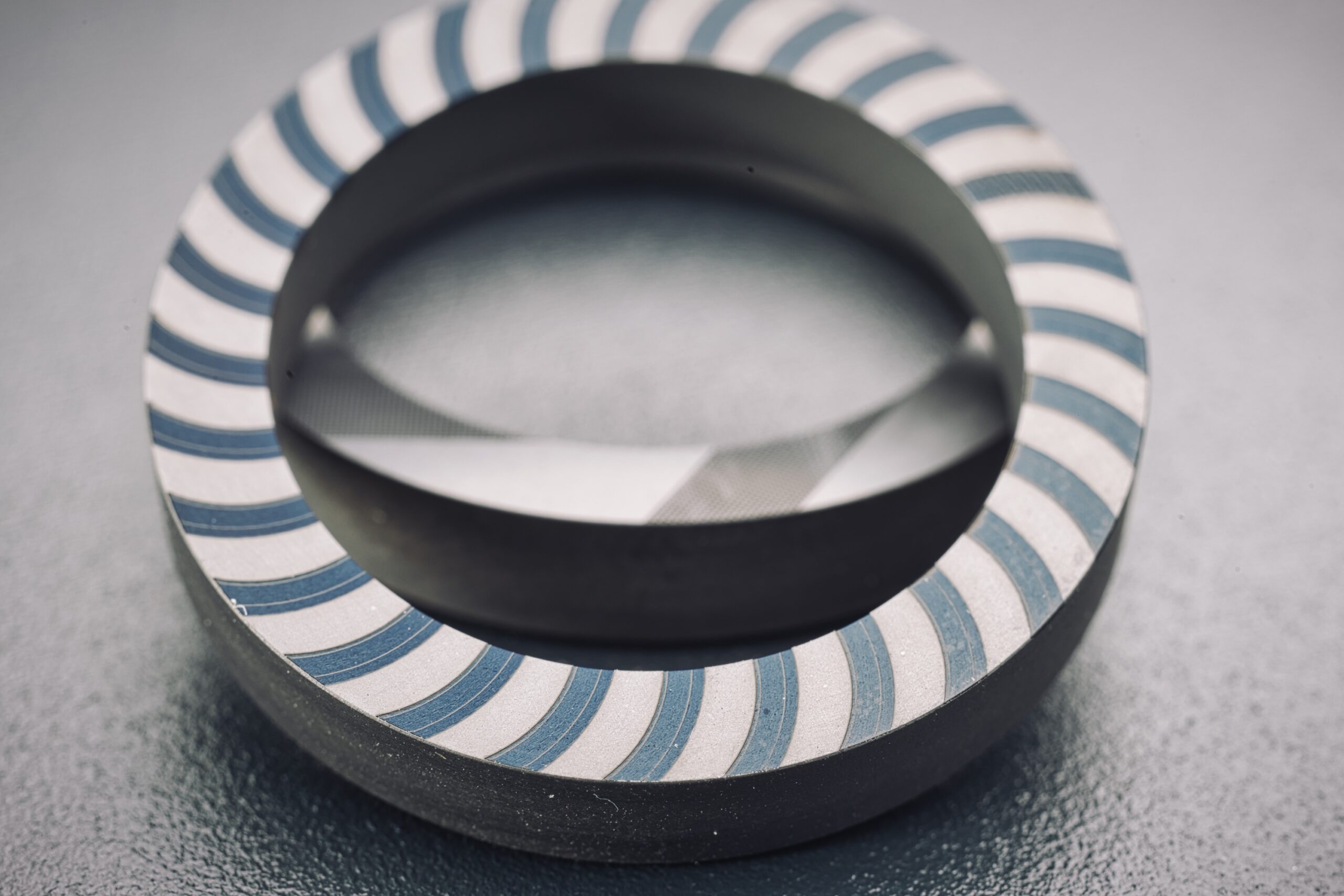 Ceramic seal ring