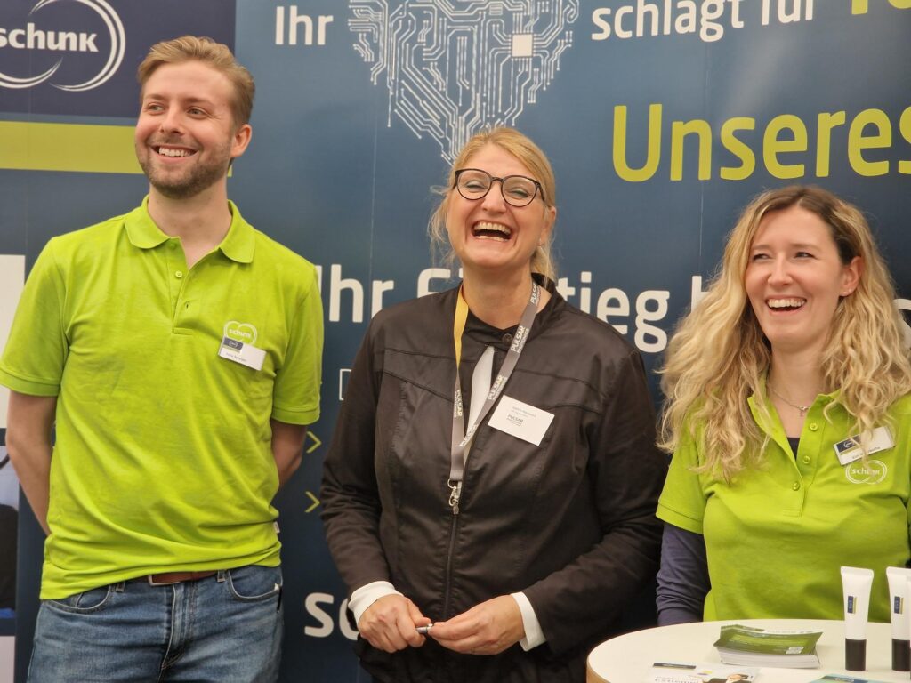 Zusammenarbeit mit Schunk Group, Hochschulmesse, Firmenkontakmesse, bonding an der RWTH Aachen, Pressemeldung