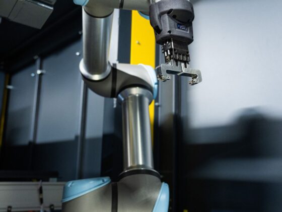 Roboteransicht in der RDDX800 automatic Laseranlage
