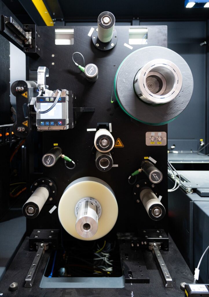 Rollenansicht in der RDDX800 automatic Laseranlage